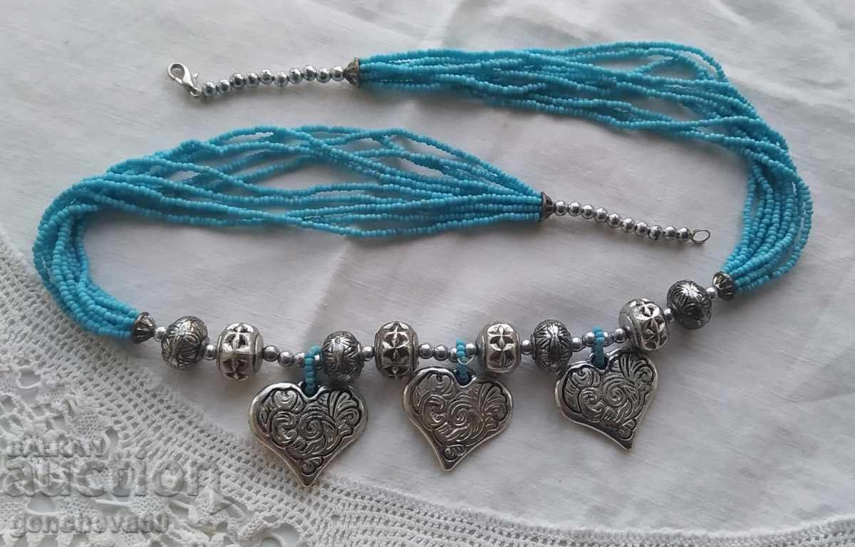 Auction  Beautiful Art Necklace with Turquoise Beads