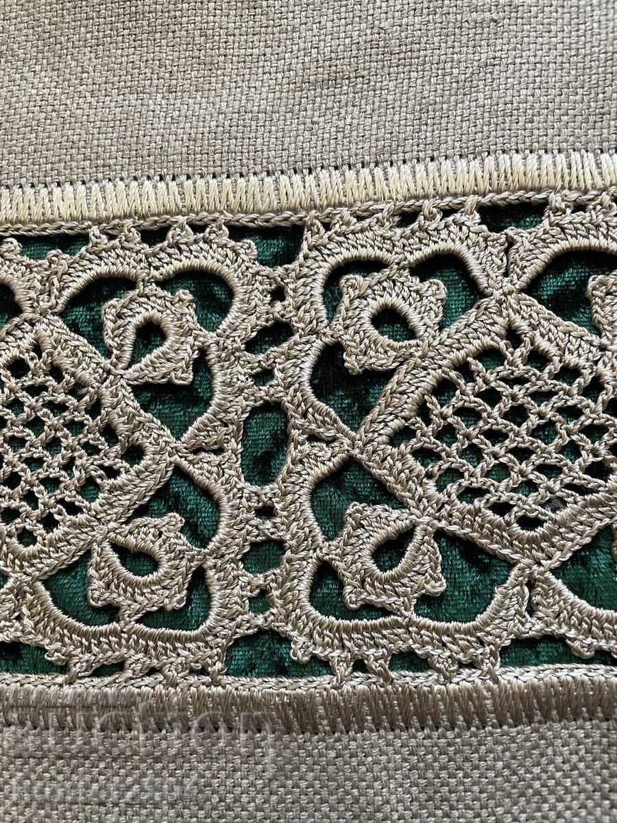 Δημοπρασία Σετ σερβιρίσματος, τραπεζομάντηλο, λινά