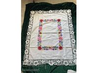 Față de masă și 6 șervețele, broderie manuală