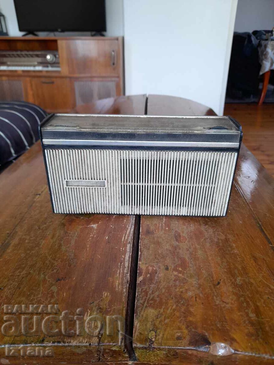 Παλιό ραδιόφωνο, ραδιοδέκτης ΒΕΓΑ