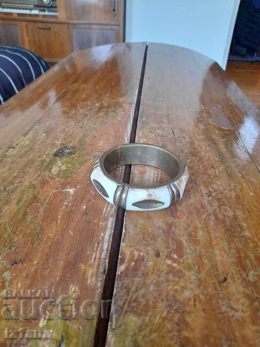 Παλιό βραχιόλι Παλιό βραχιόλι