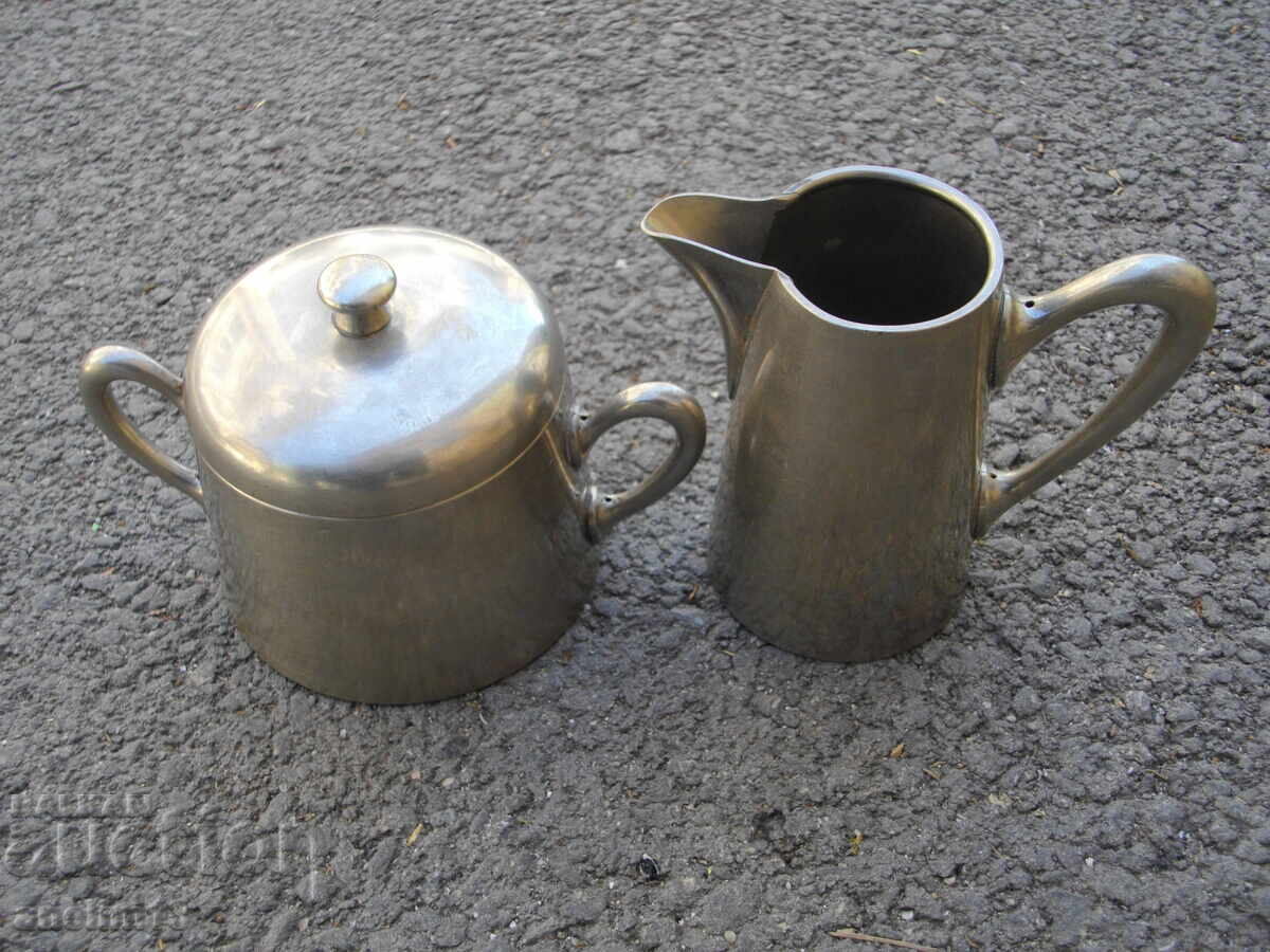 ΠΑΛΙΟ ΜΕΤΑΛΛΙΚΟ ΚΑΝΑΤΑΚΙ ΚΑΙ ΖΑΧΑΡΙΕΡΑ