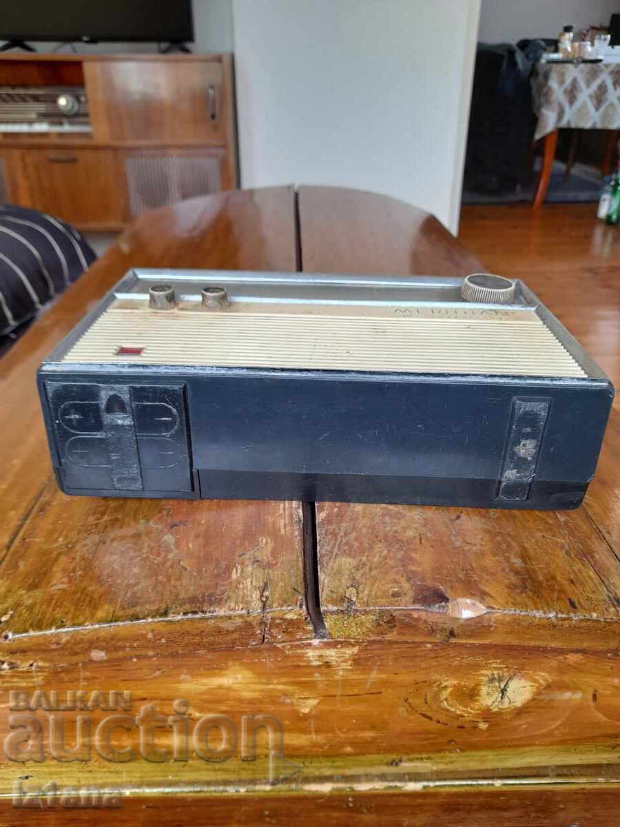 Old radio, radio receiver Meridian 6TR1-K11 - 6