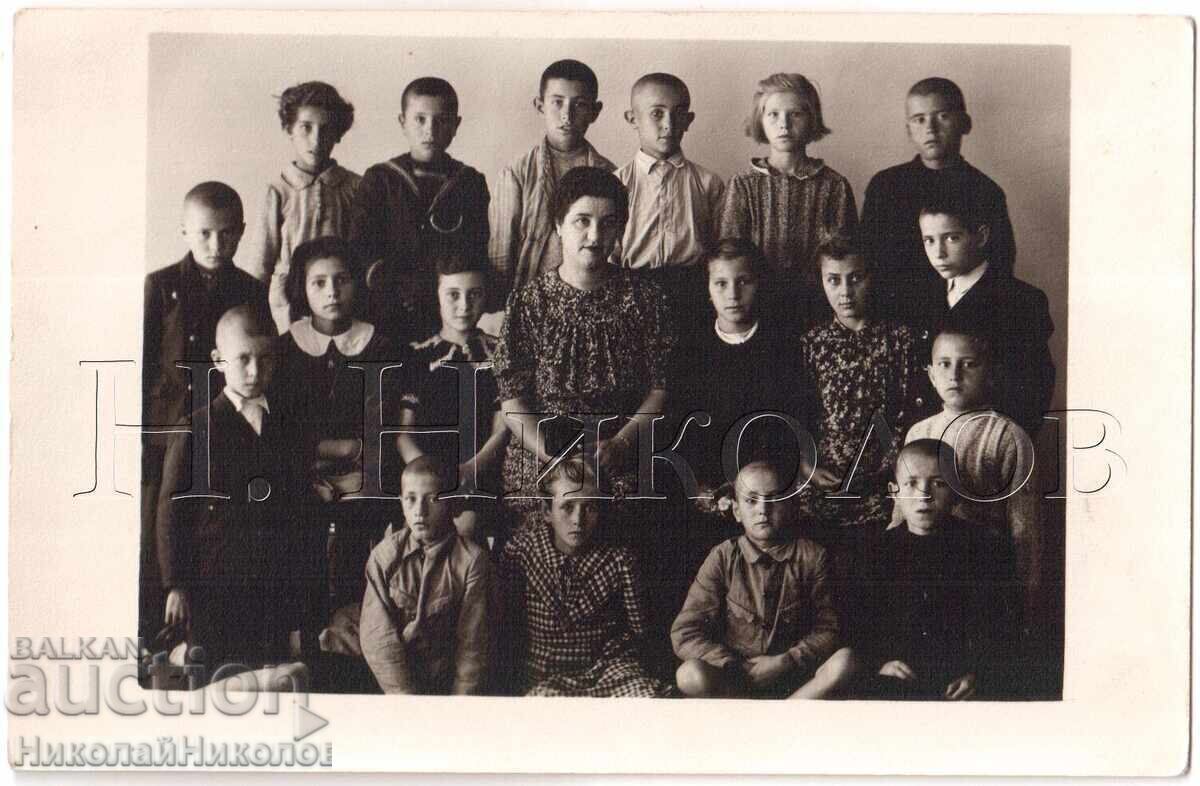 1940 FOTOGRAFIE VECHE VIDIN VIAȚA DE ELEV CLASA A IV-A D850