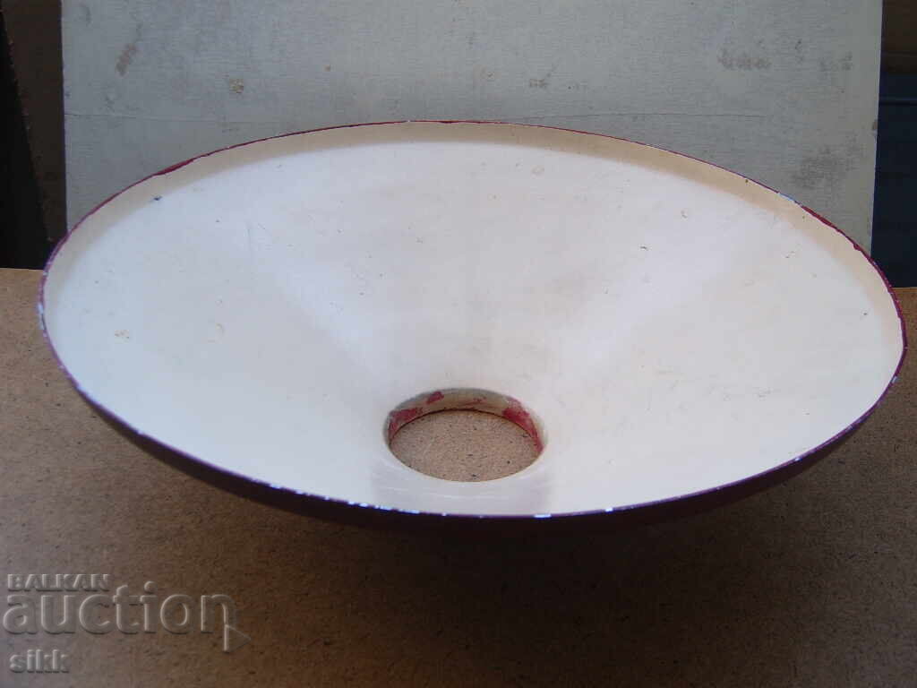 Аукцион рефлектор от осветително тяло Аукцион рефлектор от осветително тяло