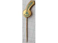 19047 Znachka - Komet (This is already in Cyrillic, which is not used in Romanian. Assuming it's Bulgarian, here's the translation)

19047 Znachka - Komet