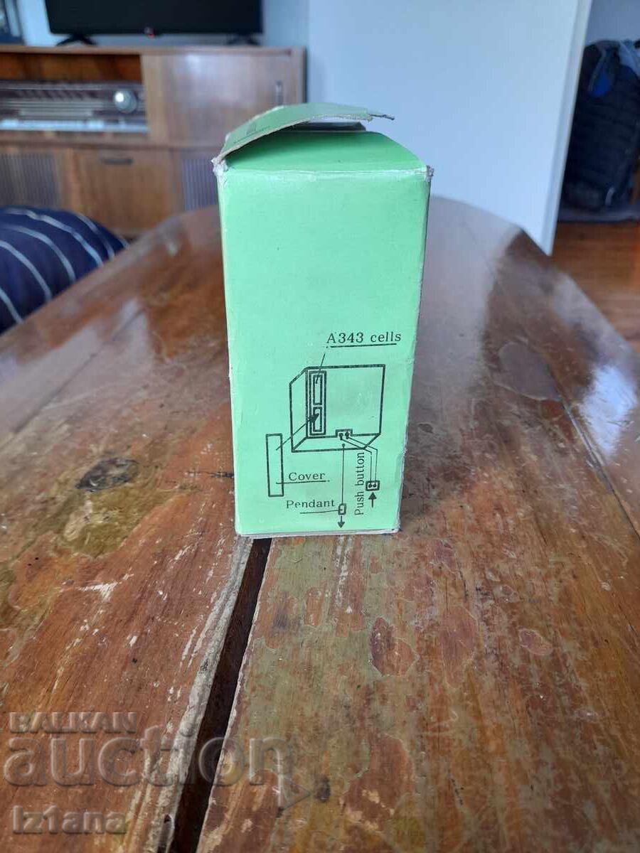 Παλιό ηλεκτρικό κουδούνι Makroton με τιμή 42.00 BGN | € 21.47