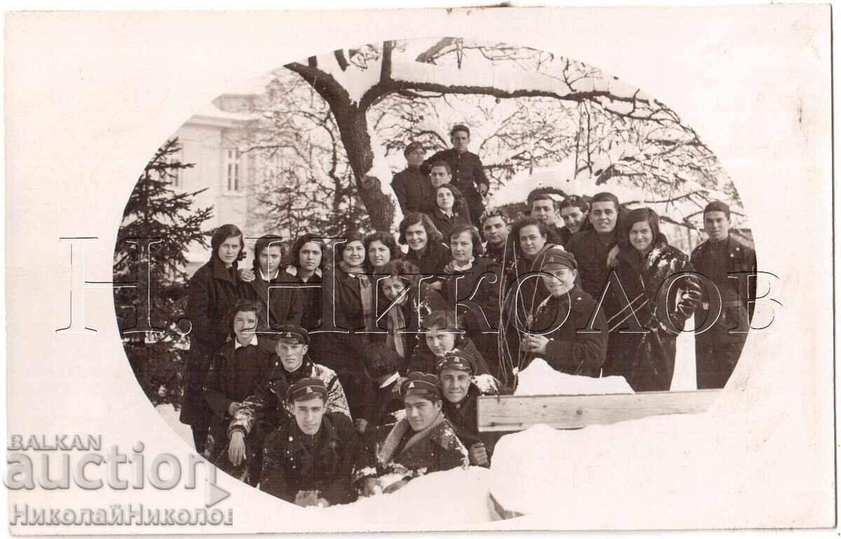 FOTOGRAFIE VECHE RAZGRAD ELEVI DE GIMNAZIU ÎN ZĂPADĂ D863