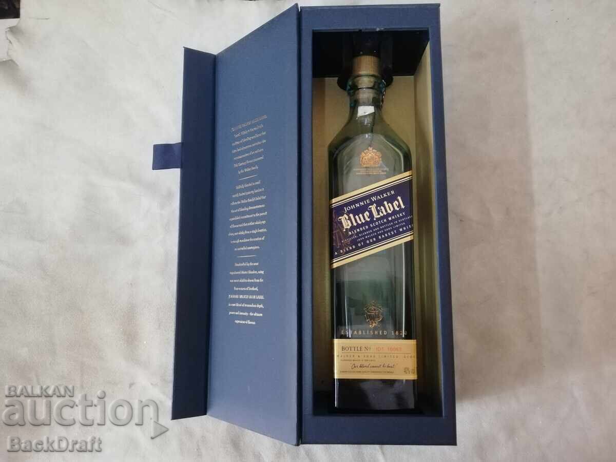 Sticlă de whisky Johnnie Walker Blue Label cu cutie Sticlă de whisky Johnnie Walker Blue Label cu cutie