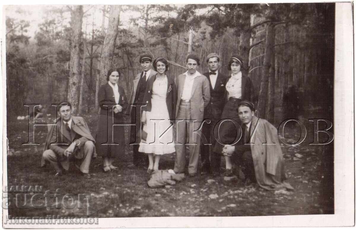 1933 ΠΑΛΙΑ ΦΩΤΟΓΡΑΦΙΑ ΣΟΦΙΑΣ ΚΝΙΑΖΕΒΟ ΦΟΙΤΗΤΕΣ ΣΤΟ ΒΟΥΝΟ Δ867