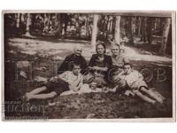 1932 Old Photo Sofia, Knyazhevo, Family Picnic in the Forest D866