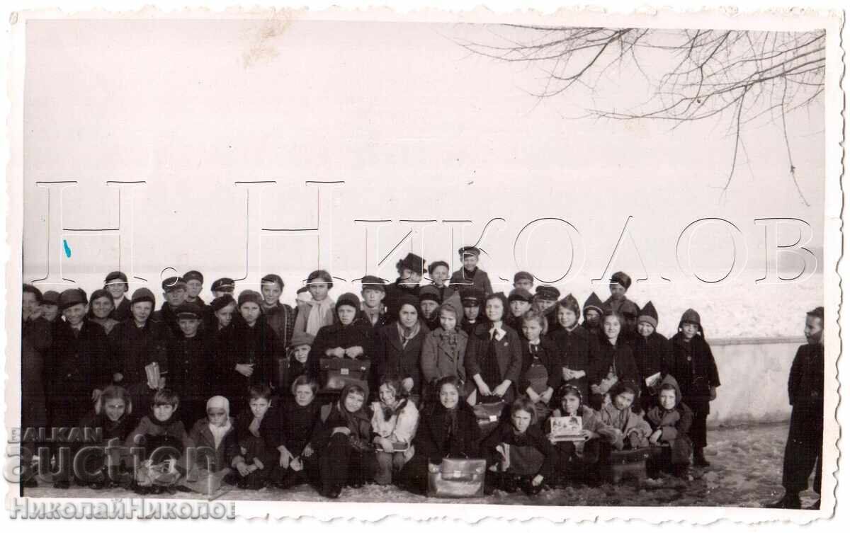 1939-40 FOTOGRAFIE VECHE VIDIN ELEVI CLASA III D870 1939-40 FOTOGRAFIE VECHE VIDIN ELEVI CLASA III D870