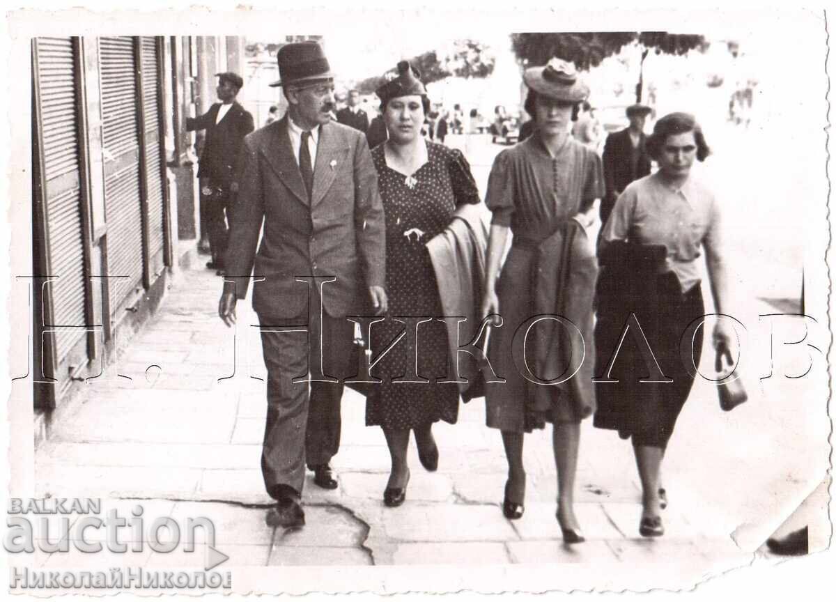 СТАРА СНИМКА СОФИЯ РАЗХОДКА ИЗ ГРАДА Д871