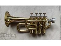 Amati ART 382 Bb τρομπέτα πίκκολο