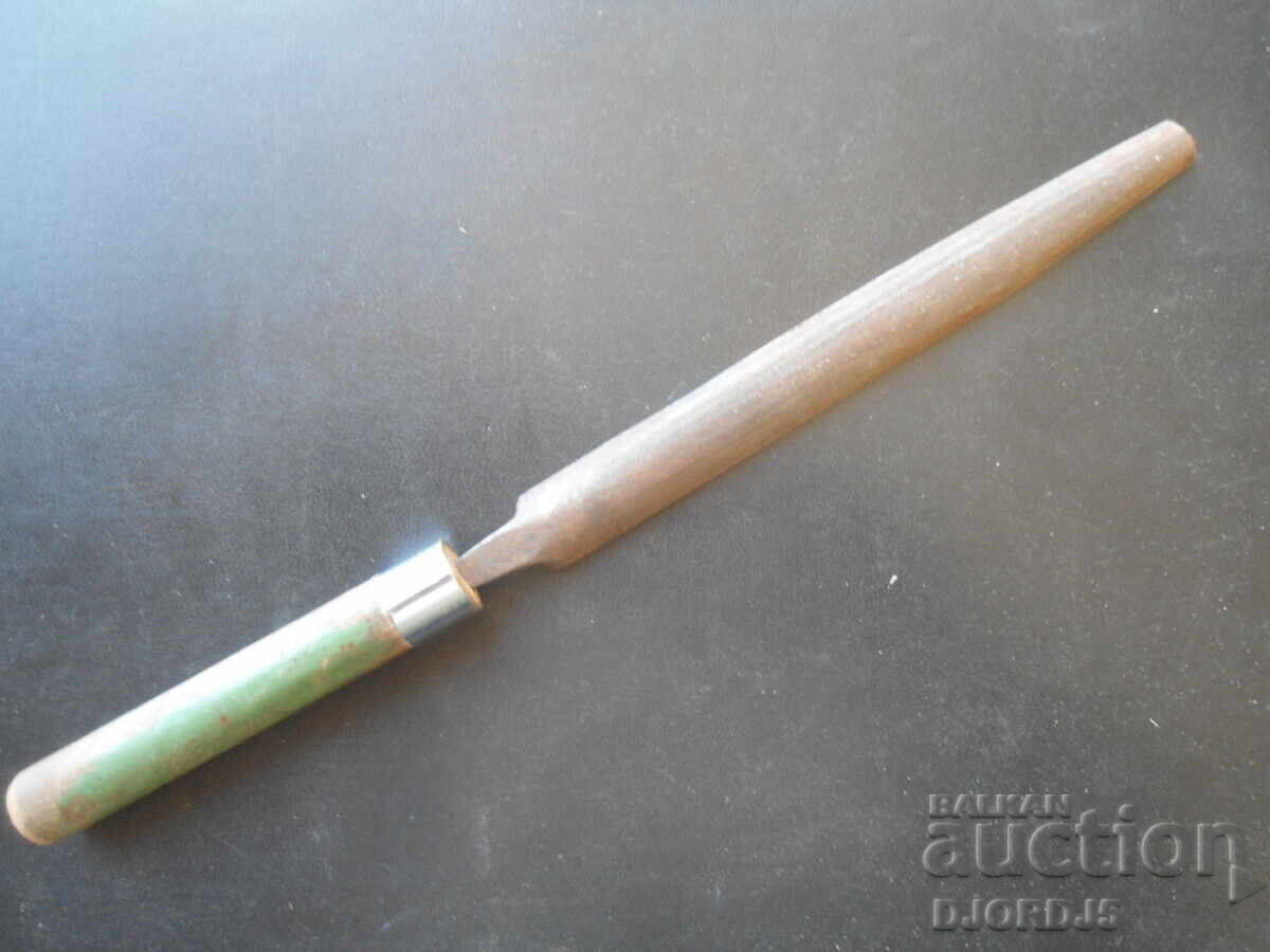 Стара пила за желязо, полуобла