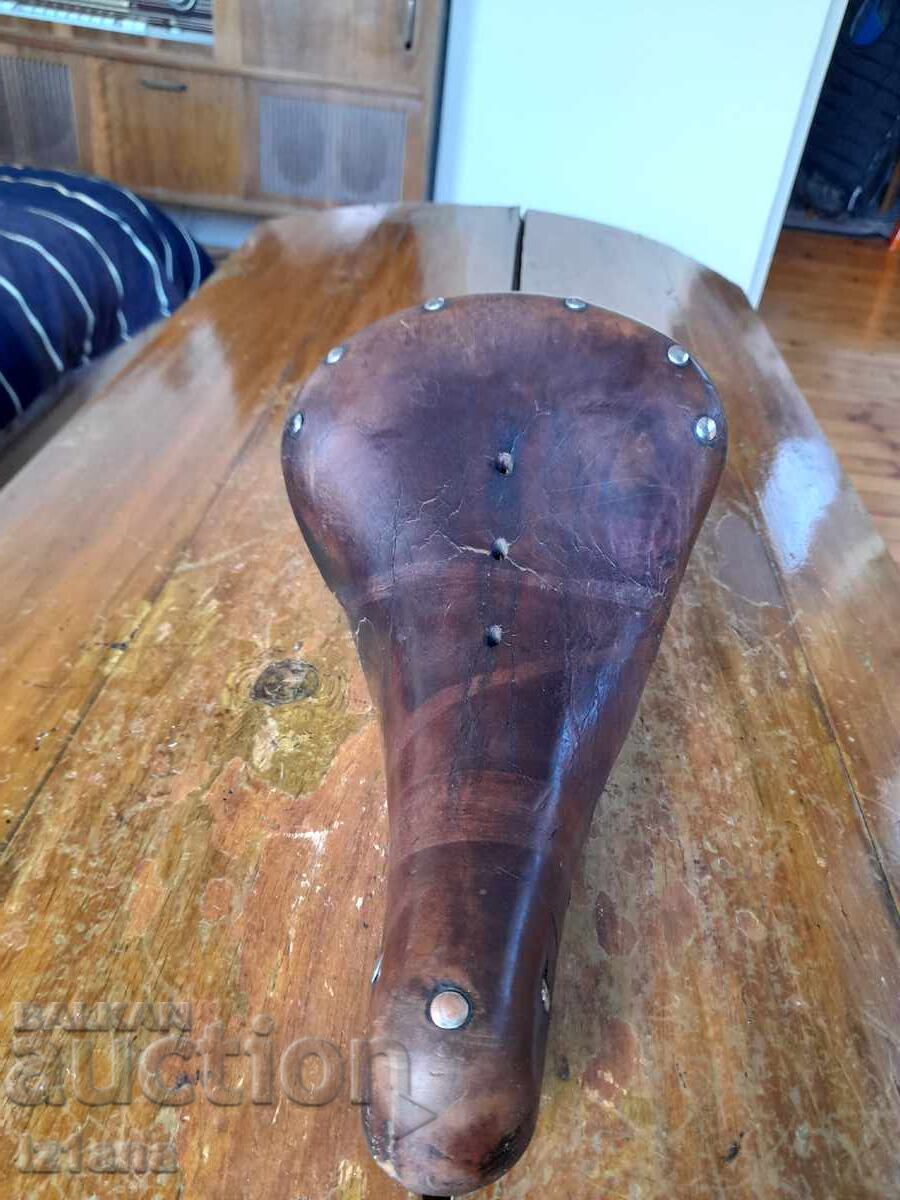 Bicycle seat, bicycle with price 75.00 BGN | € 38.35