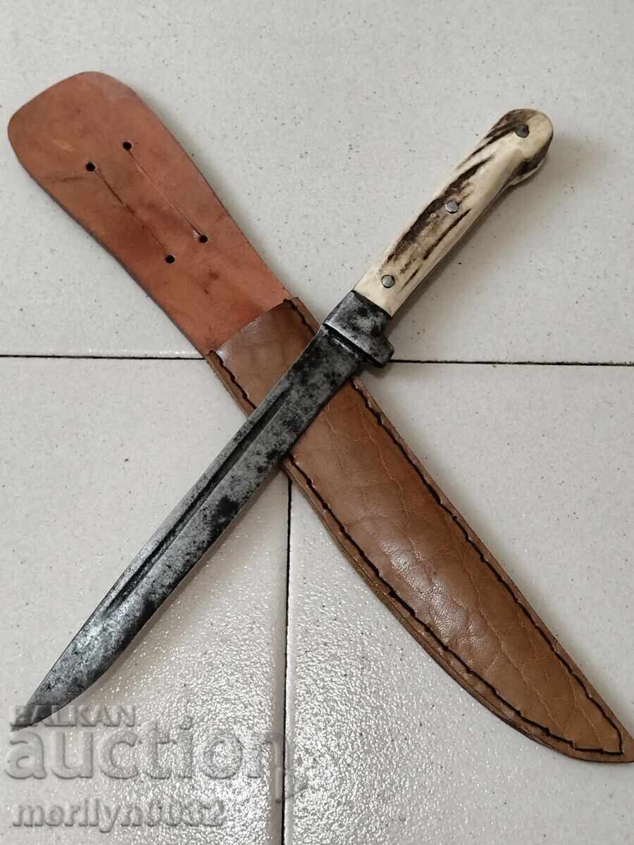 Γκαμπρόβσκι κυνηγετικό μαχαίρι με θήκη, λαβή από κέρατο ελαφιού