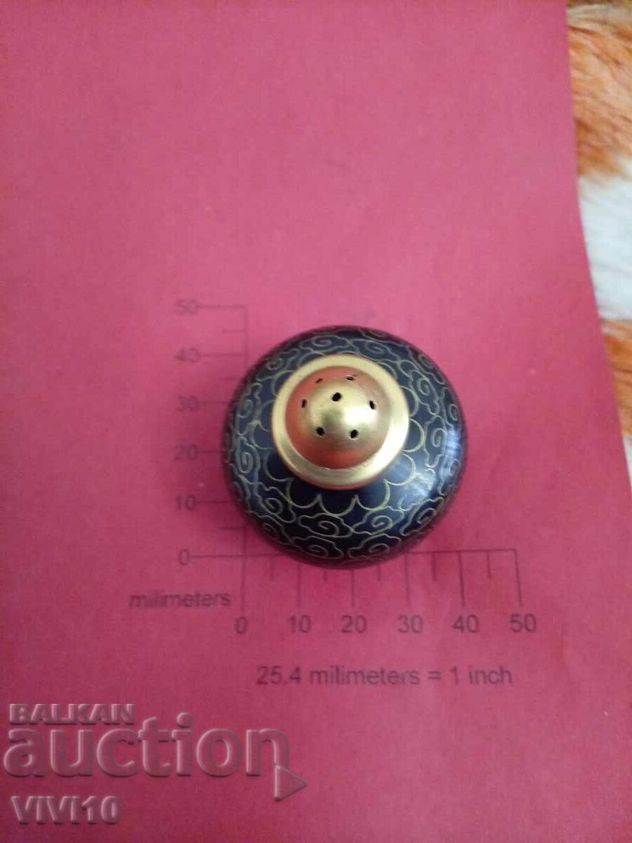 Săritoare veche, email, cloisonné Săritoare veche, email, cloisonné