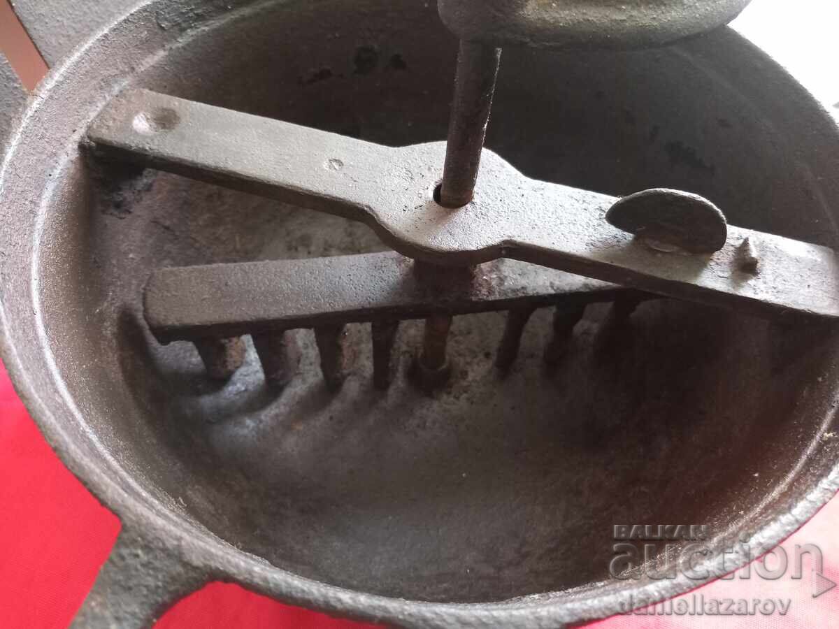 19ος αιώνας Παλιό Χυτοσίδηρο Σκεύος για Ψήσιμο ΚΑΦΕ 19ος αιώνας - 5