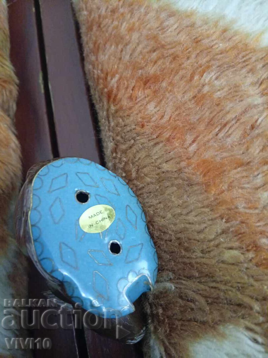 Livrarea Figurină veche iepure, email Livrarea Figurină veche iepure, email