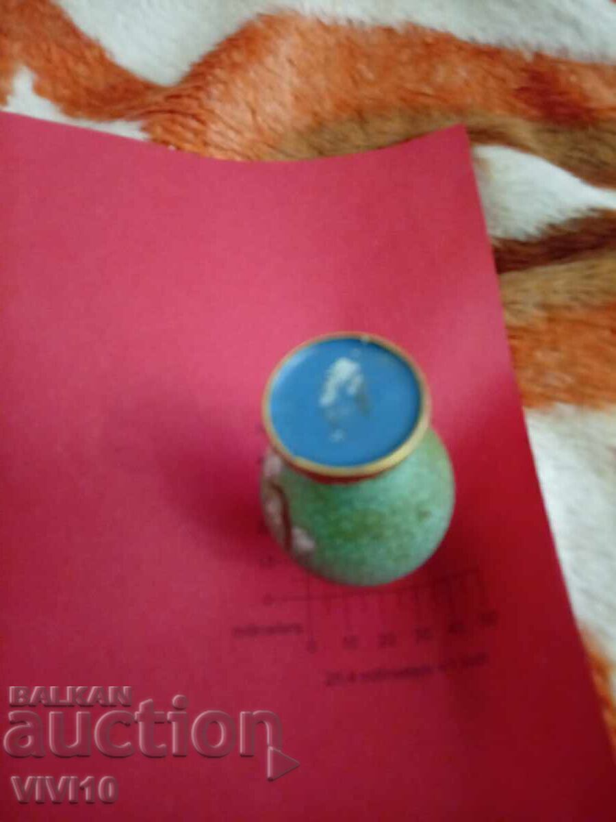 Παράδοση Αρχαίο βάζο με σμάλτο, cloisonné