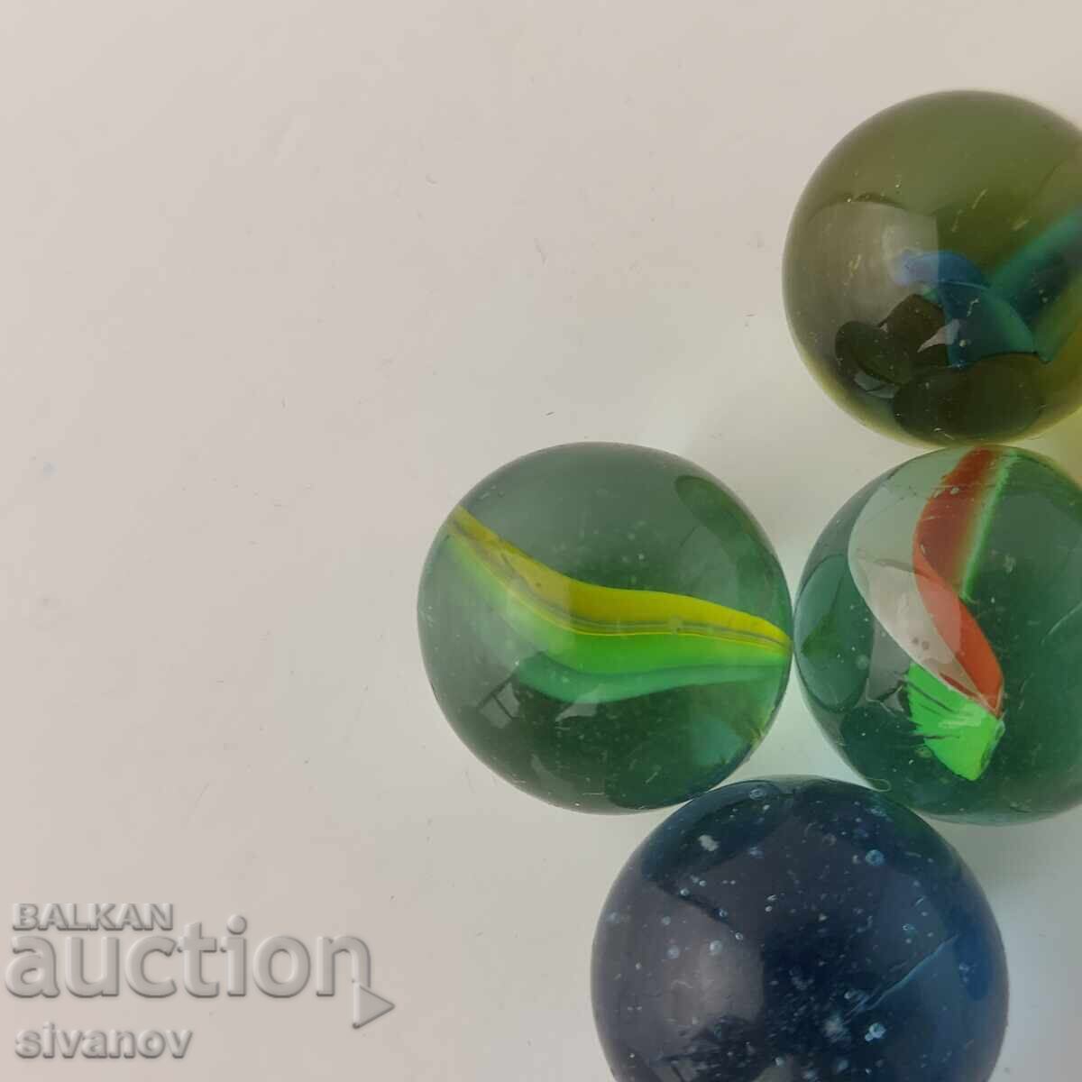 Delivery of Lot of 8 old glass marbles for play #5850