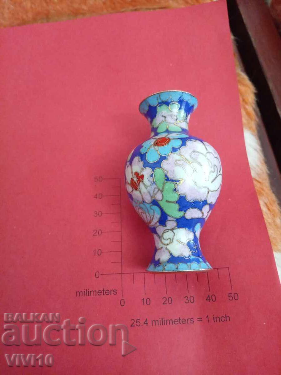 Antique enameled vase, cloisonné with price € 25.56 | 49.99 BGN Antique enameled vase, cloisonné with price € 25.56 | 49.99 BGN