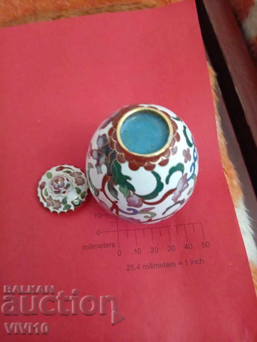 Auction Antique box, enamel, cloisonné Auction Antique box, enamel, cloisonné