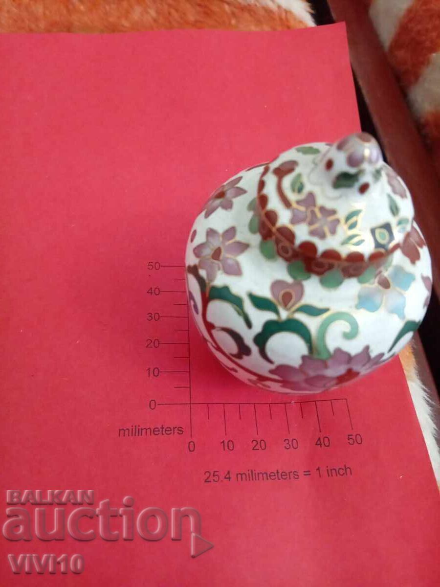 Cutie veche, email, cloisonné Cutie veche, email, cloisonné