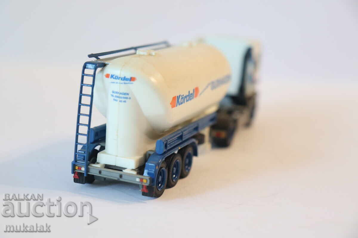 ALBEDO  H0 1/87 RENAULT MAGNUМ ЦИМЕНОВОЗ КАМИОН   МОДЕЛ  ТИР - 6