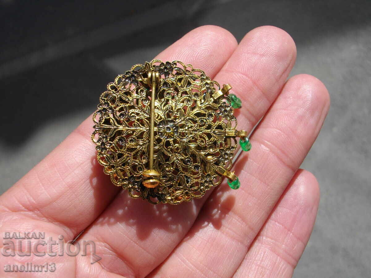 СТАРА БРОШКА - 6 СТАРА БРОШКА - 6