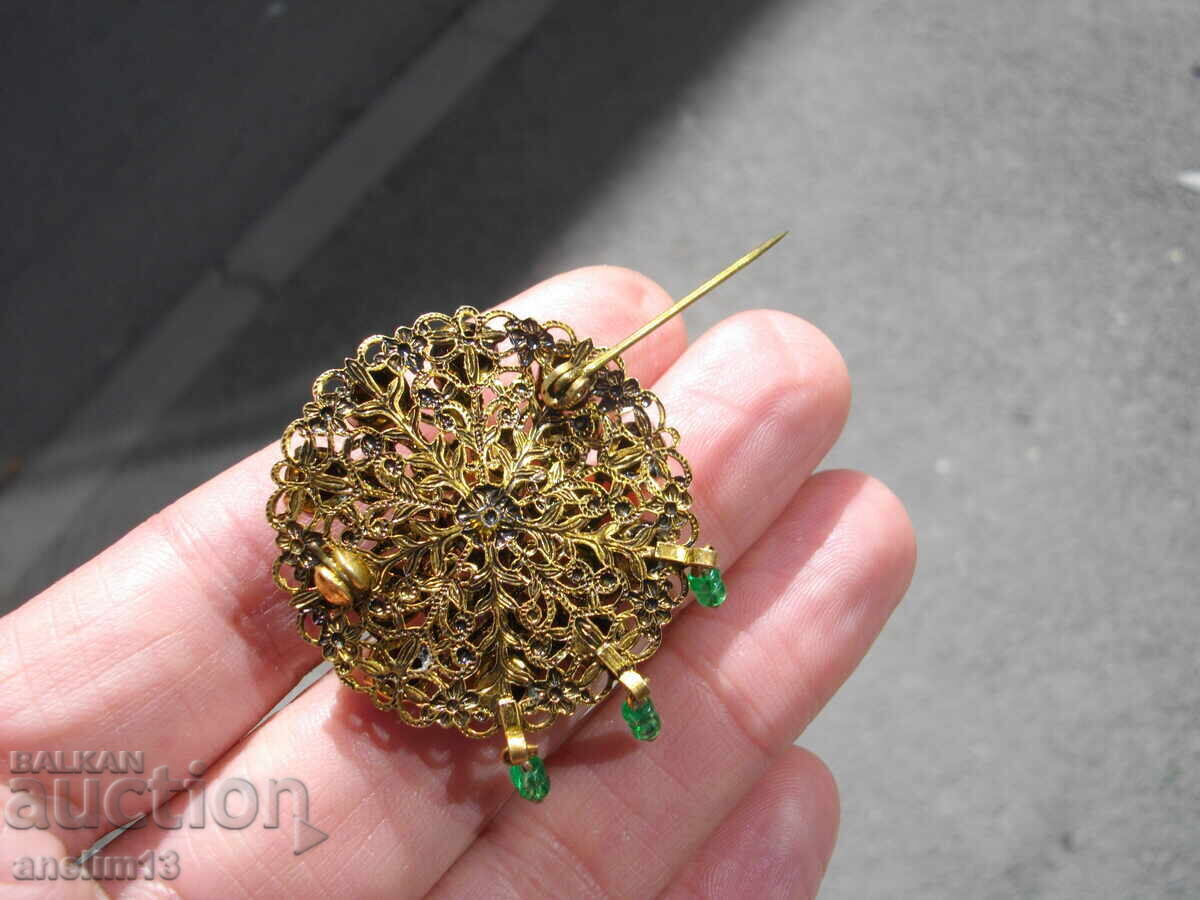 СТАРА БРОШКА - 7 СТАРА БРОШКА - 7