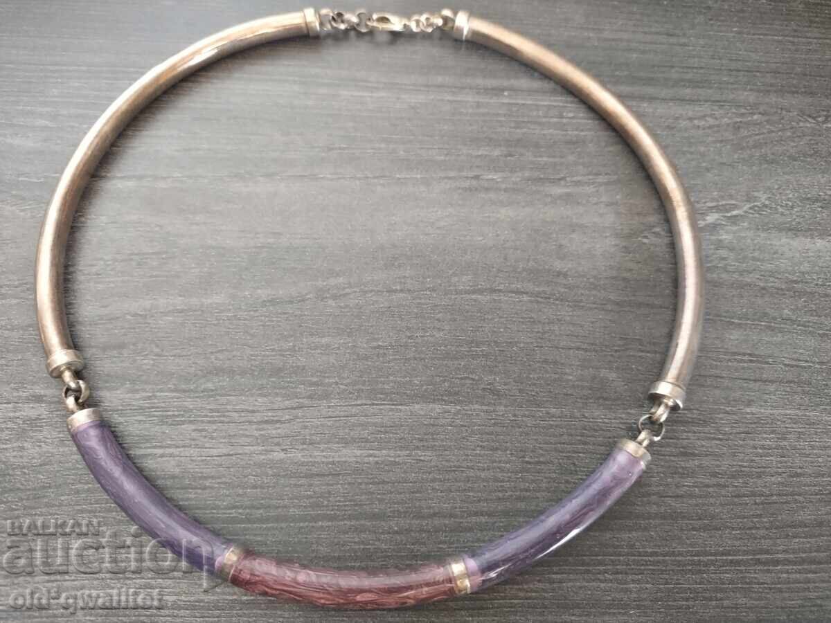 Colier vechi elegant din argint cu email cu preț 297.00 BGN | € 151.85