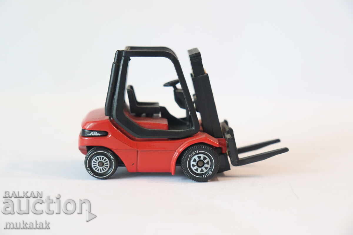 Licitație 1/43 ?? SIKU LINDE MOTOCAR ELECTROCAR MODEL CĂRUCIOR