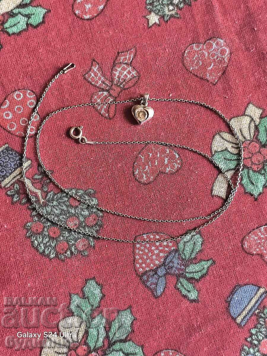 Silver chain with pendant. 45cm. I'm listing over 100 Auctions with price 18.99 BGN | € 9.71 Silver chain with pendant. 45cm. I'm listing over 100 Auctions with price 18.99 BGN | € 9.71