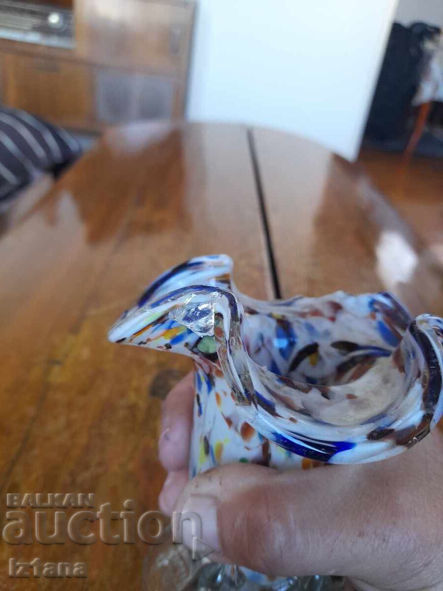 Livrarea Vază veche de sticlă