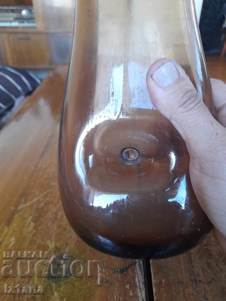 Livrarea Vază veche de sticlă