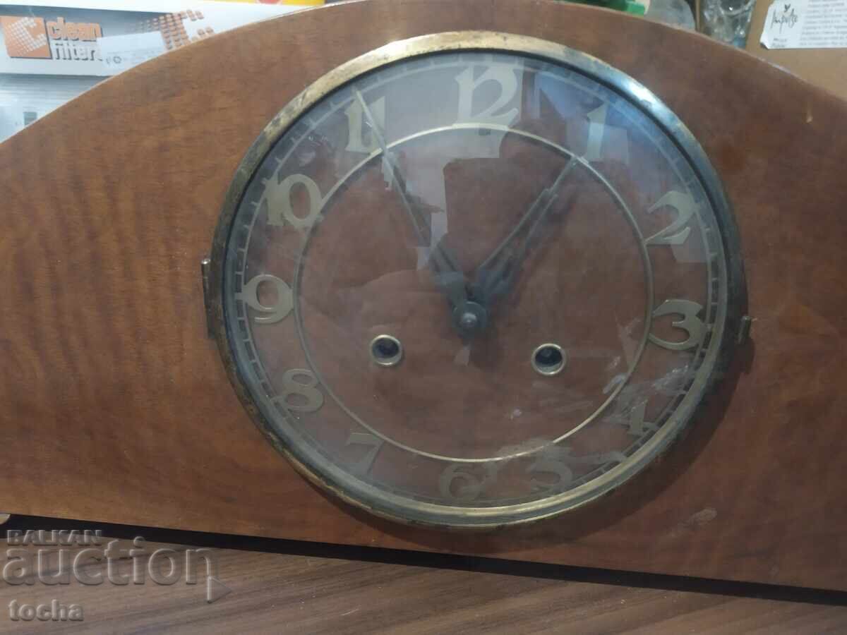 Δημοπρασία Ρολόι τζακιού με γκονγκ, λειτουργικό. BZTS