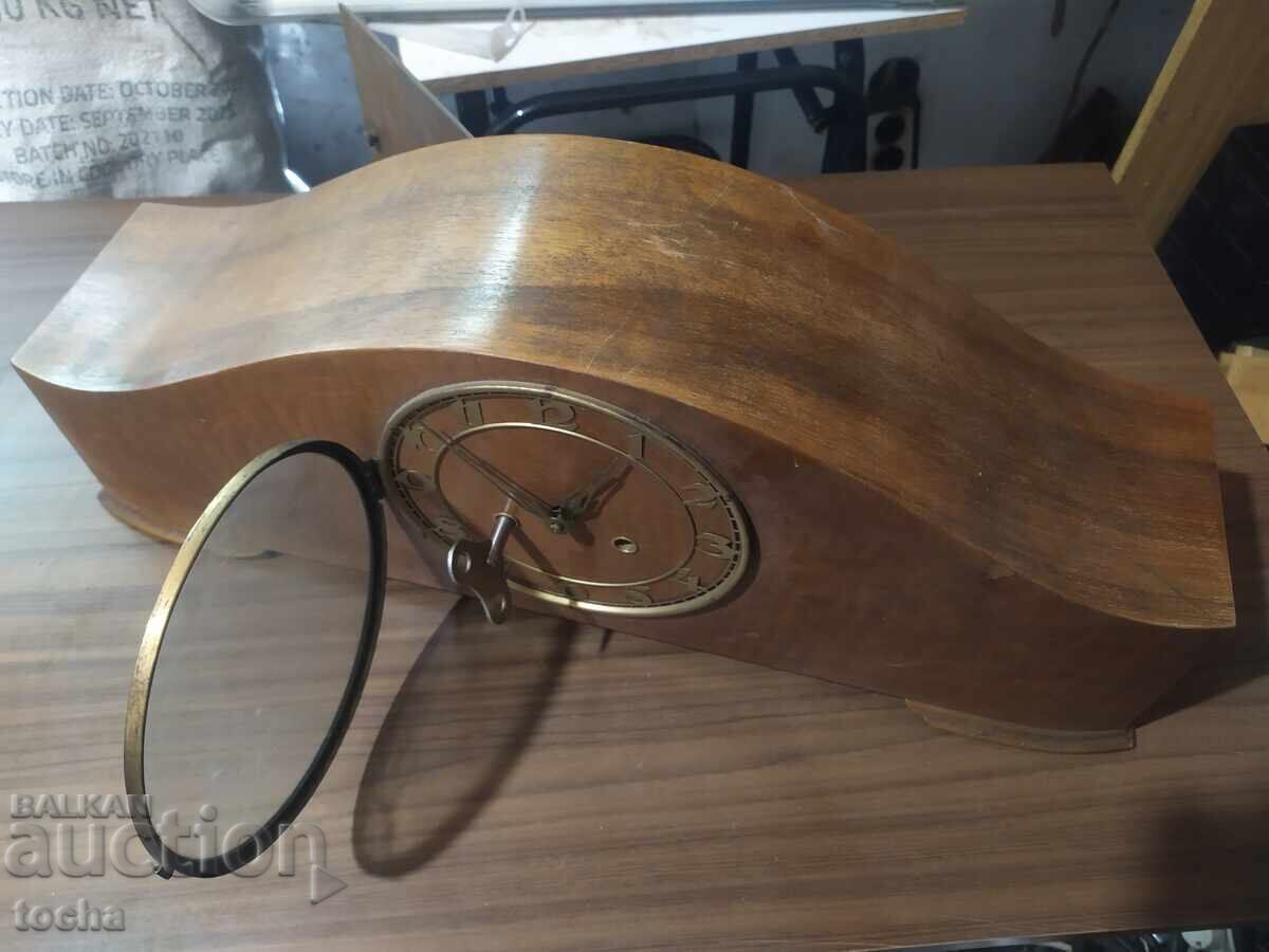 Ρολόι τζακιού με γκονγκ, λειτουργικό. BZTS