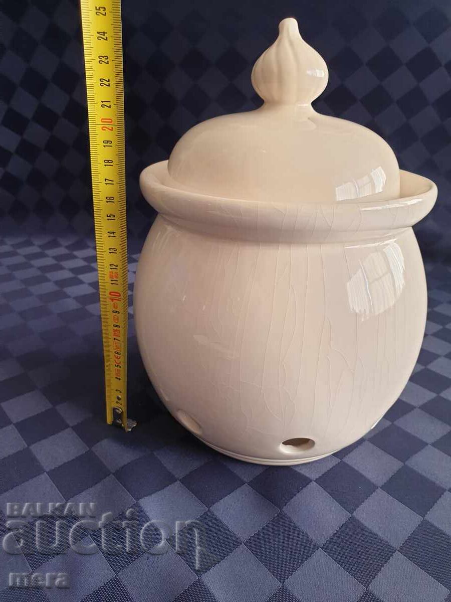 Porcelain Onion Container - 6