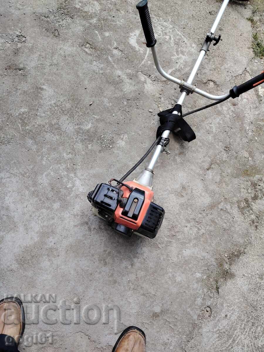 Delivery of Petrol trimmer