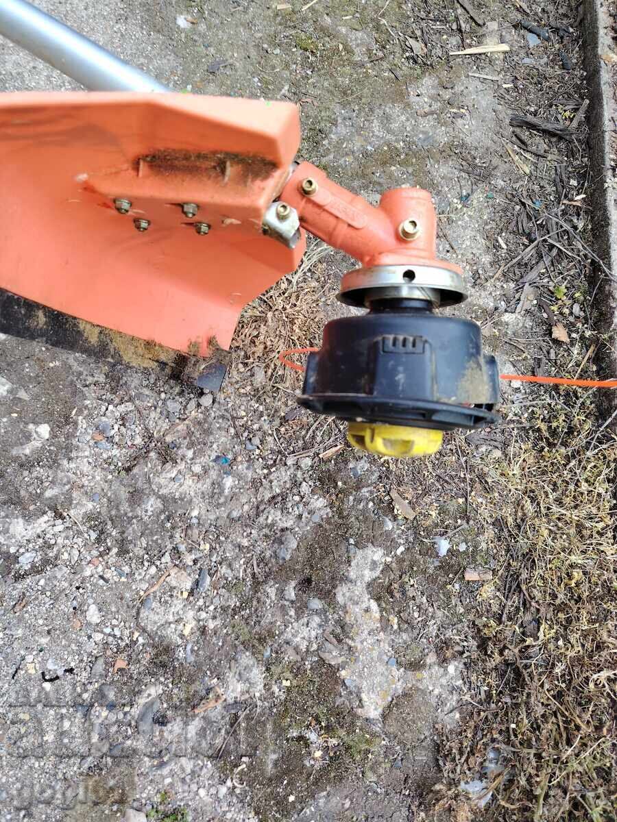 Petrol trimmer - 7