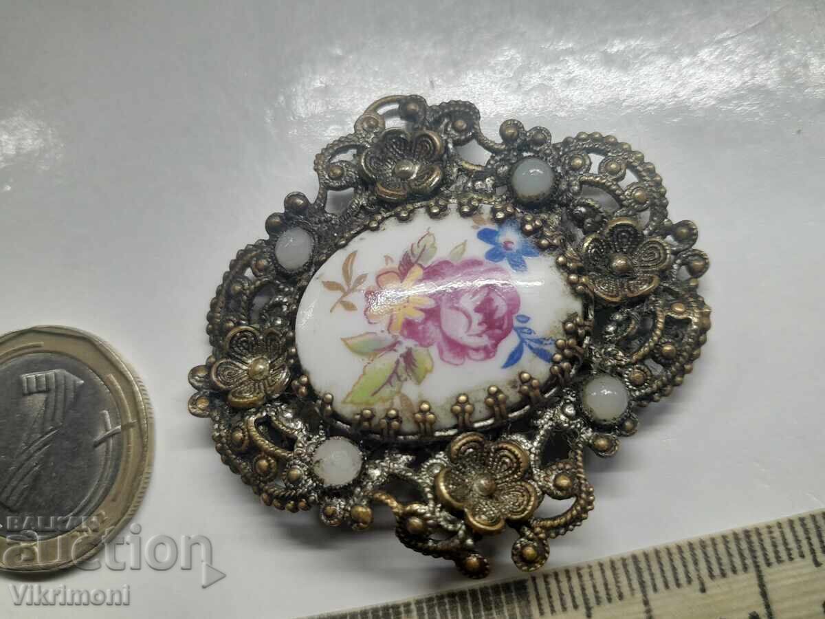 Αρτ Ντεκό καρφίτσα, πορσελάνη, φιλιγκράν, κοκκίδωση, λουλούδια - 5
