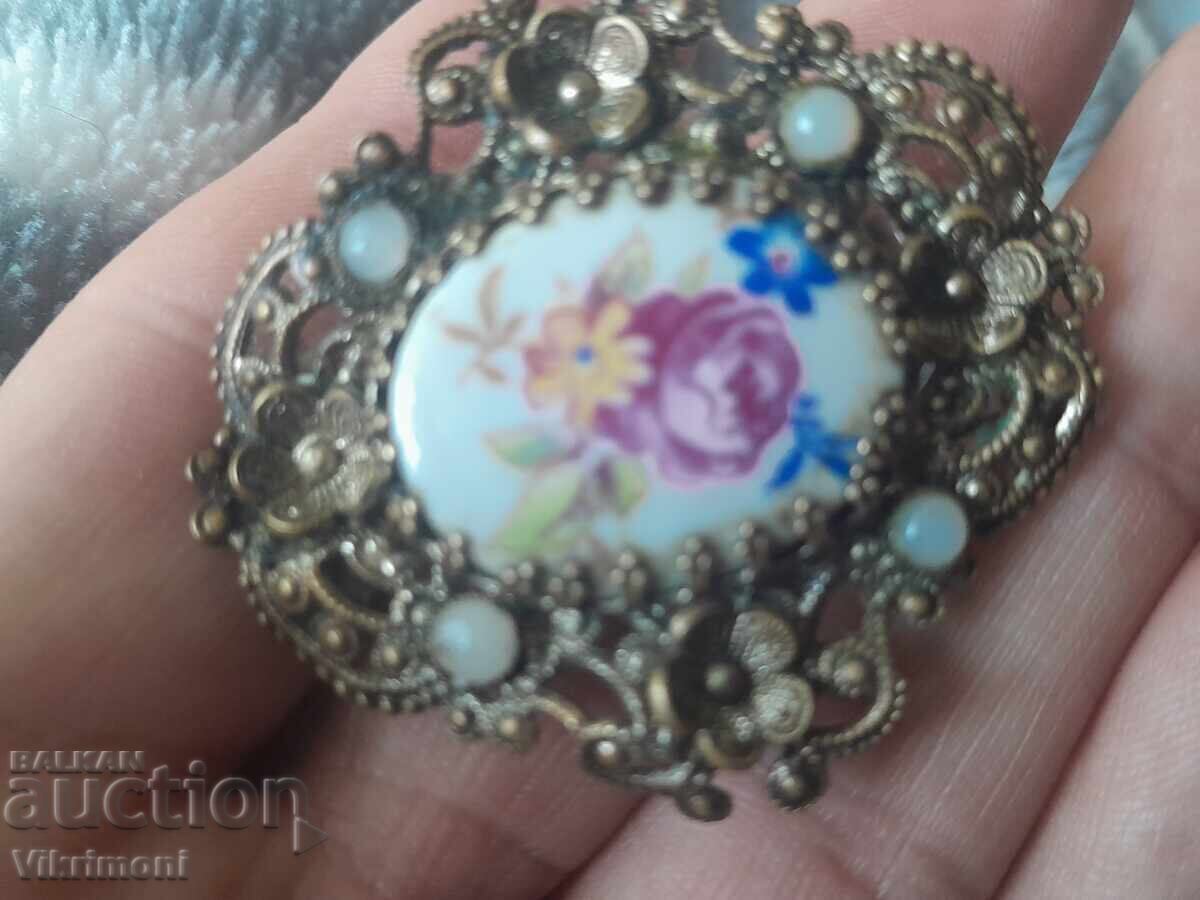 Αρτ Ντεκό καρφίτσα, πορσελάνη, φιλιγκράν, κοκκίδωση, λουλούδια