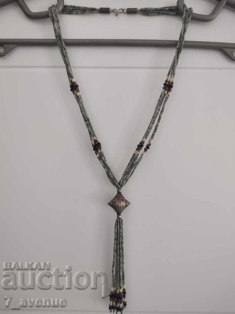 Κολιέ, πολυτέλεια και ομορφιά, ελέφαντας 3.05.25 Κολιέ, πολυτέλεια και ομορφιά, ελέφαντας 3.05.25