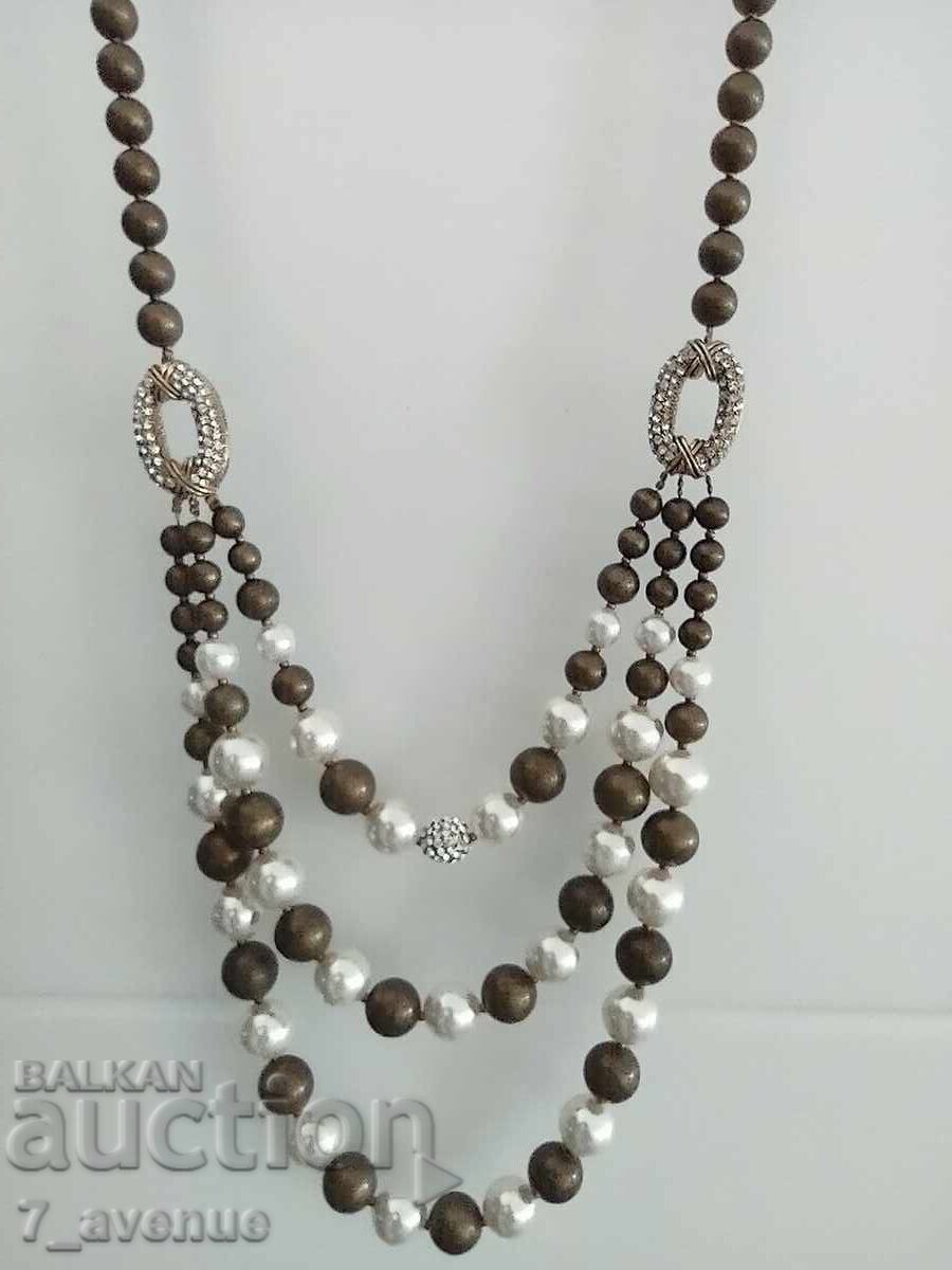 Παράδοση Κολιέ, μακρύ κολιέ, πολυτέλεια και ομορφιά, 3.05.25