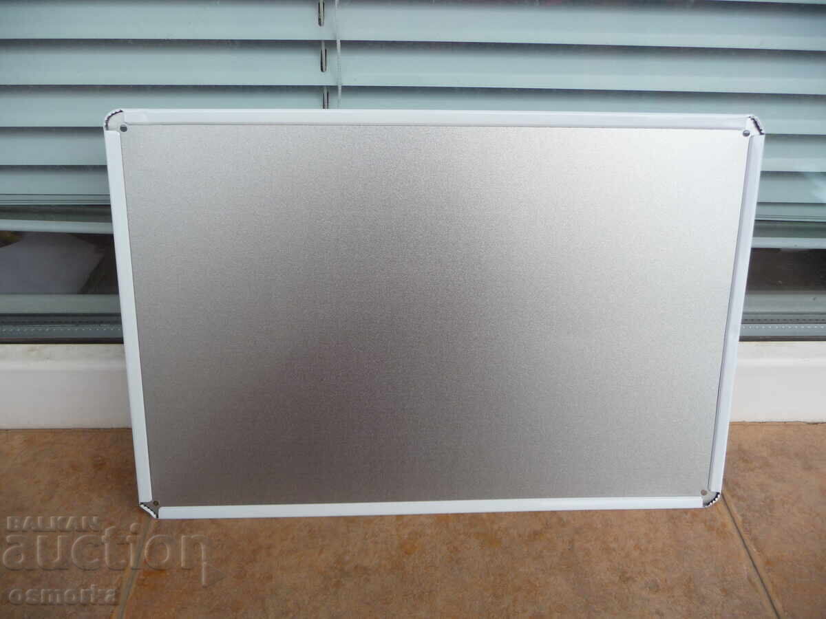 Δημοπρασία Μεταλλική πινακίδα μηχανής BSA Rocket 3 μοτοσυκλέτα ισχυρή ωραία γρήγορη