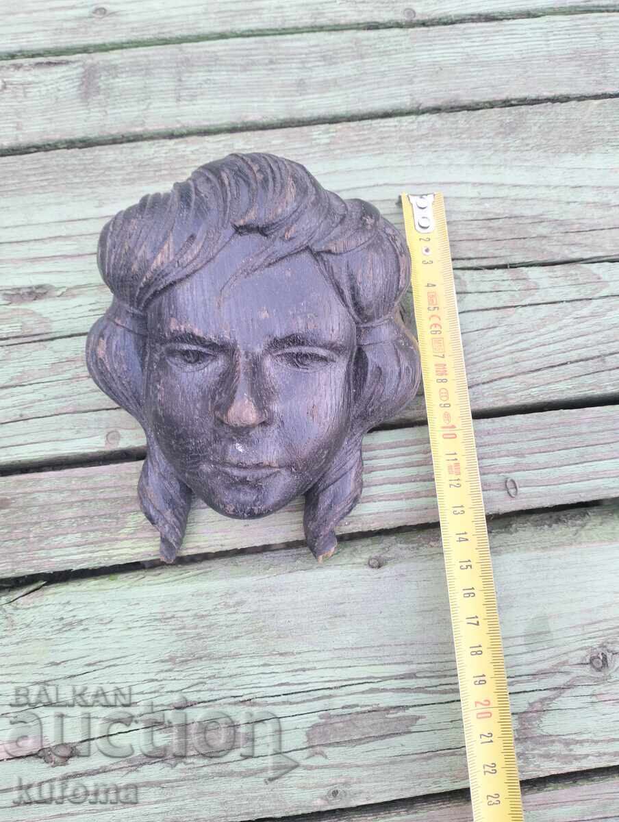 Licitație Sculptură de perete din lemn Licitație Sculptură de perete din lemn