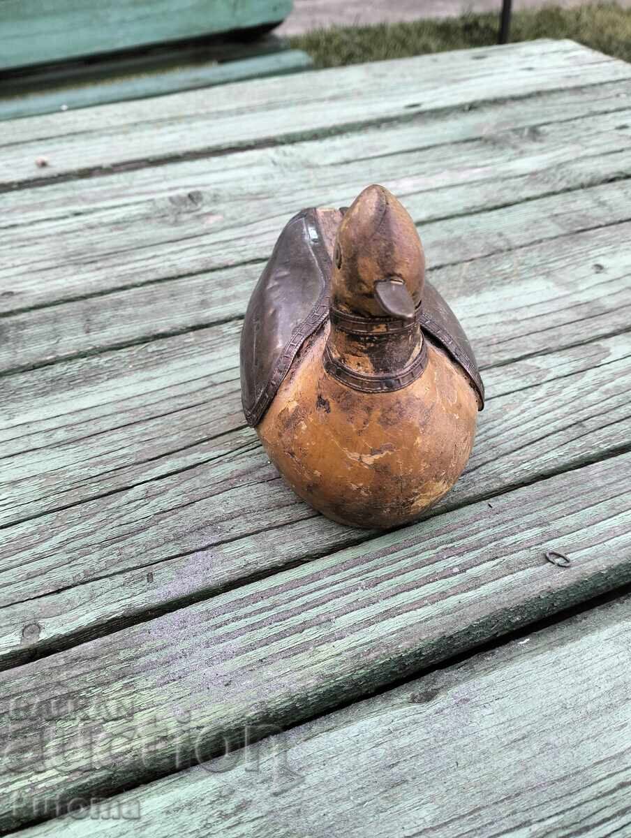 Ξύλινη πάπια με ορειχάλκινα εξαρτήματα με τιμή 39.99 BGN | € 20.45