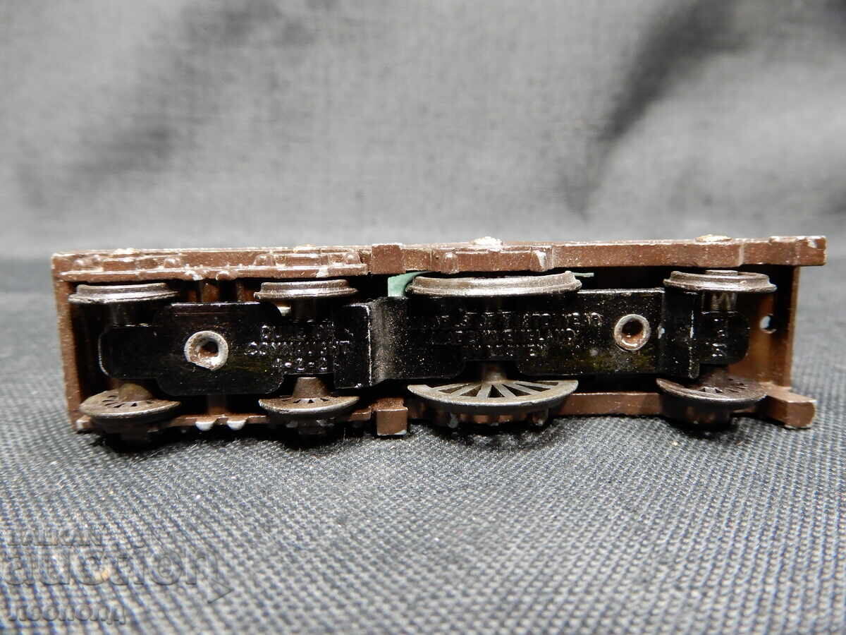 СТАРА РЕТРО МЕТАЛНА КОЛИЧКА DUKE OF C. MATCHBOX MOY ENGLAND - 6